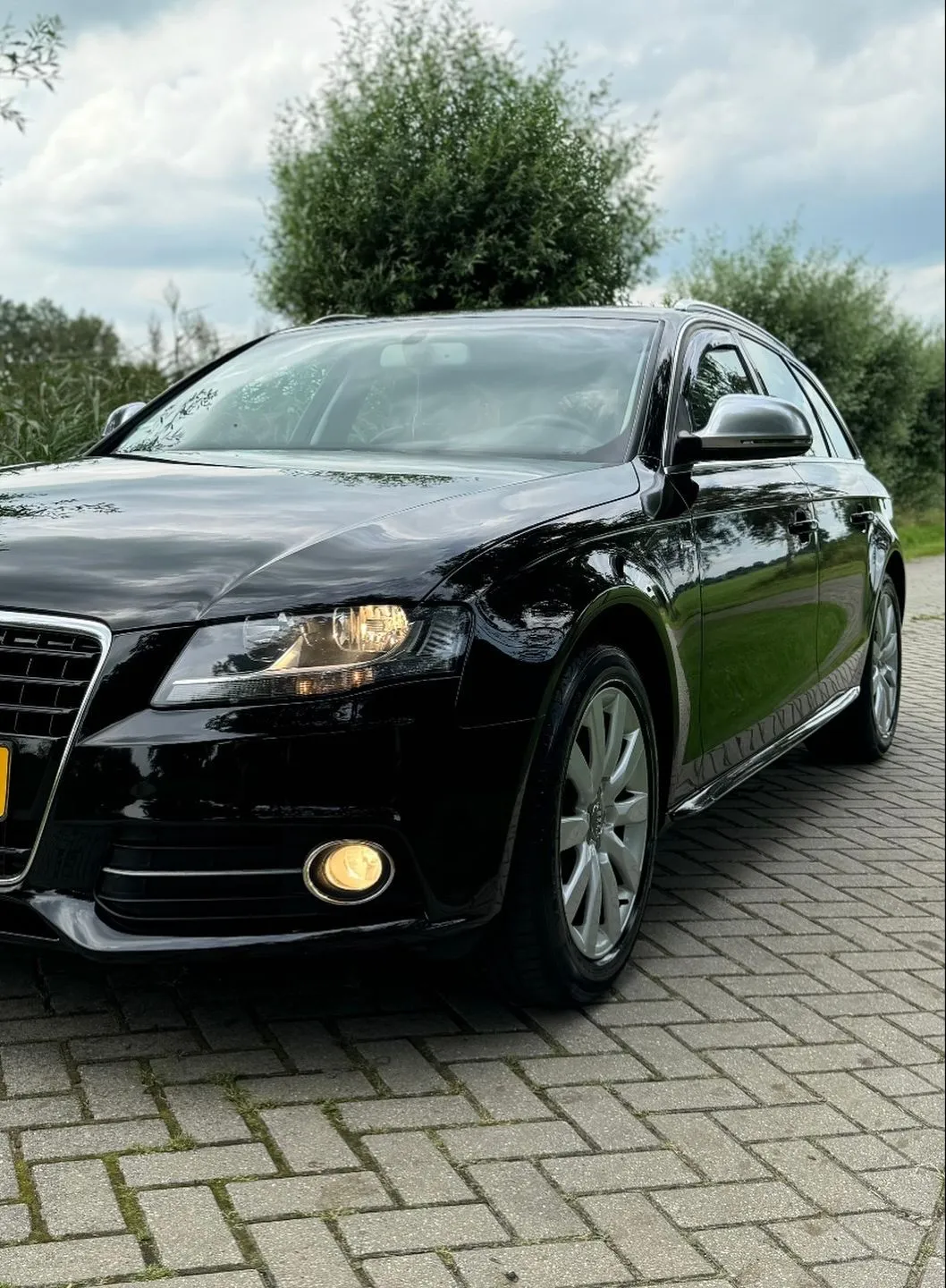 Interieurreiniging van een bedrijfsauto